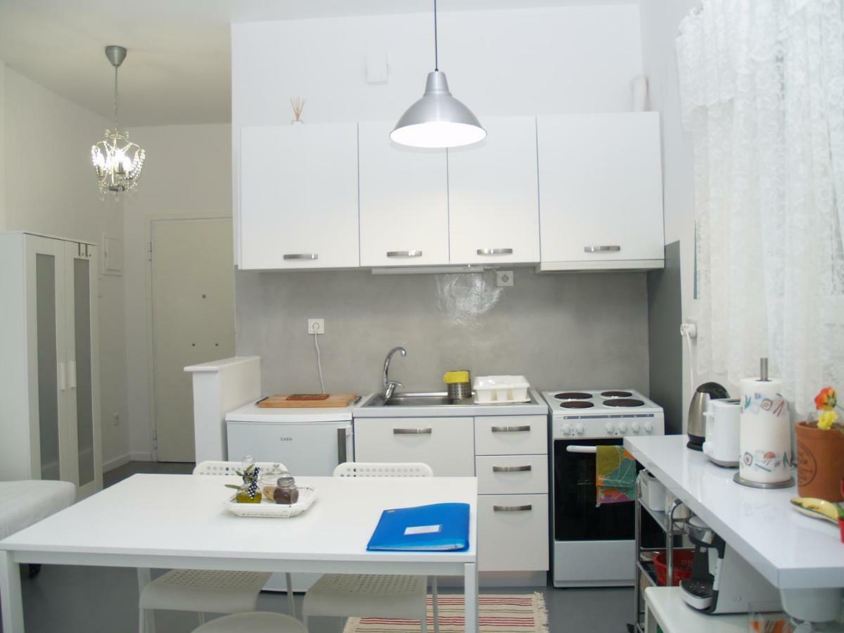 Newly Renovated Apt In Kolonaki Афіни Екстер'єр фото